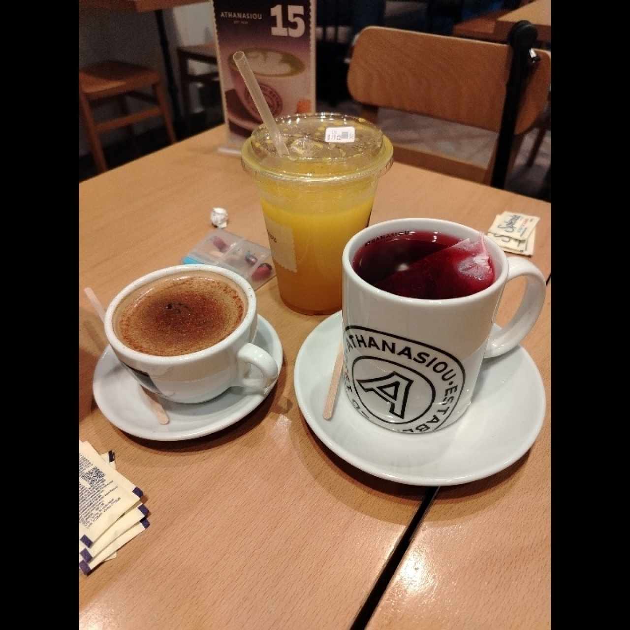 Café americano y te Jamaica y papaya 