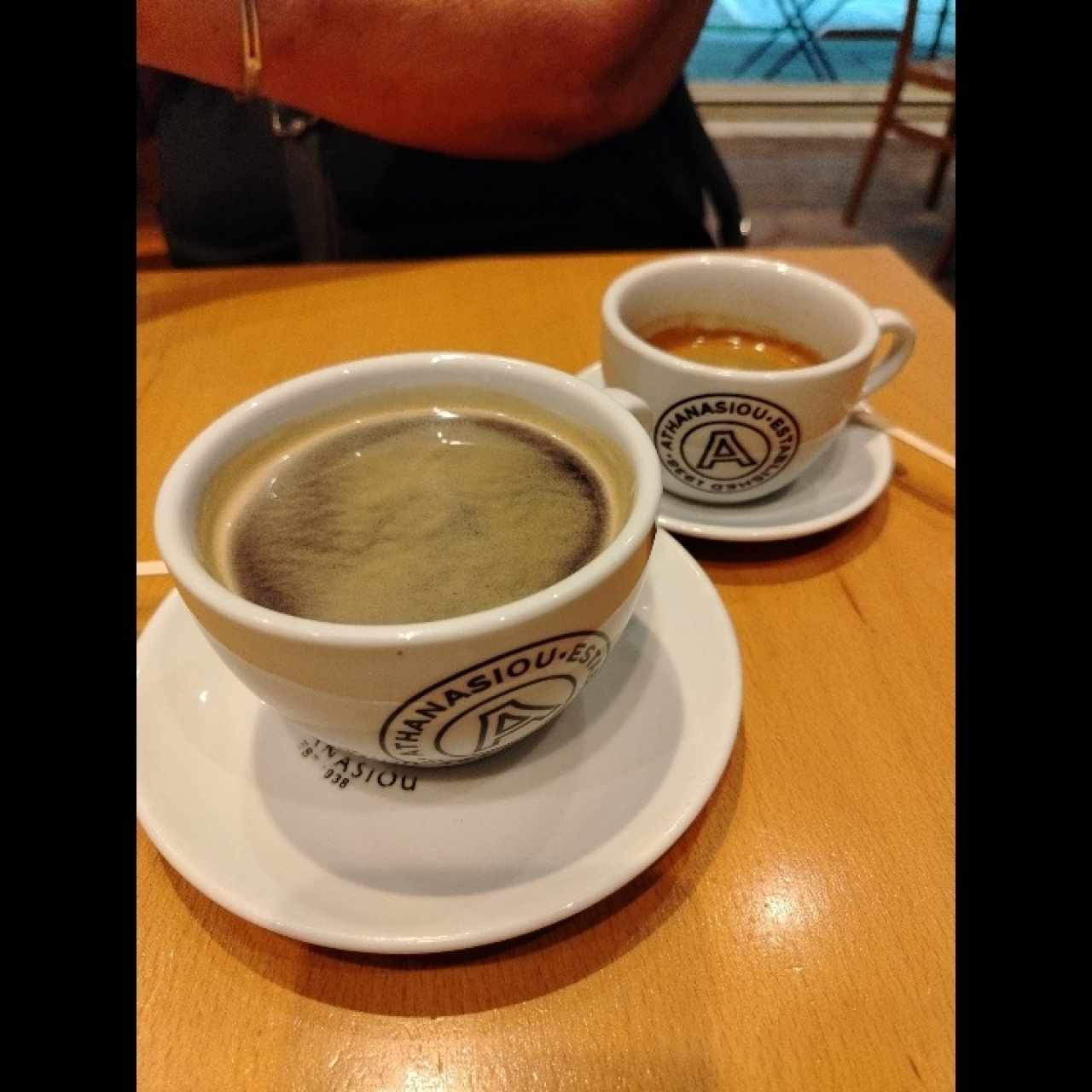 Café americano y expreso doble 