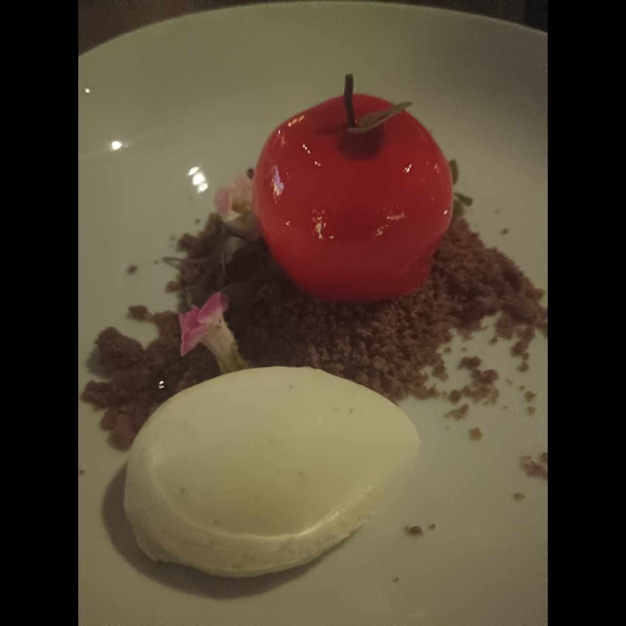 Pie de manzana con helado 