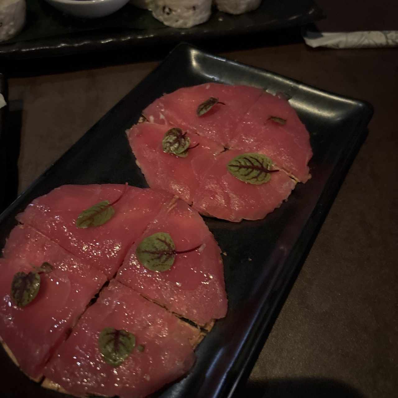 Crudos - Tuna Pizza