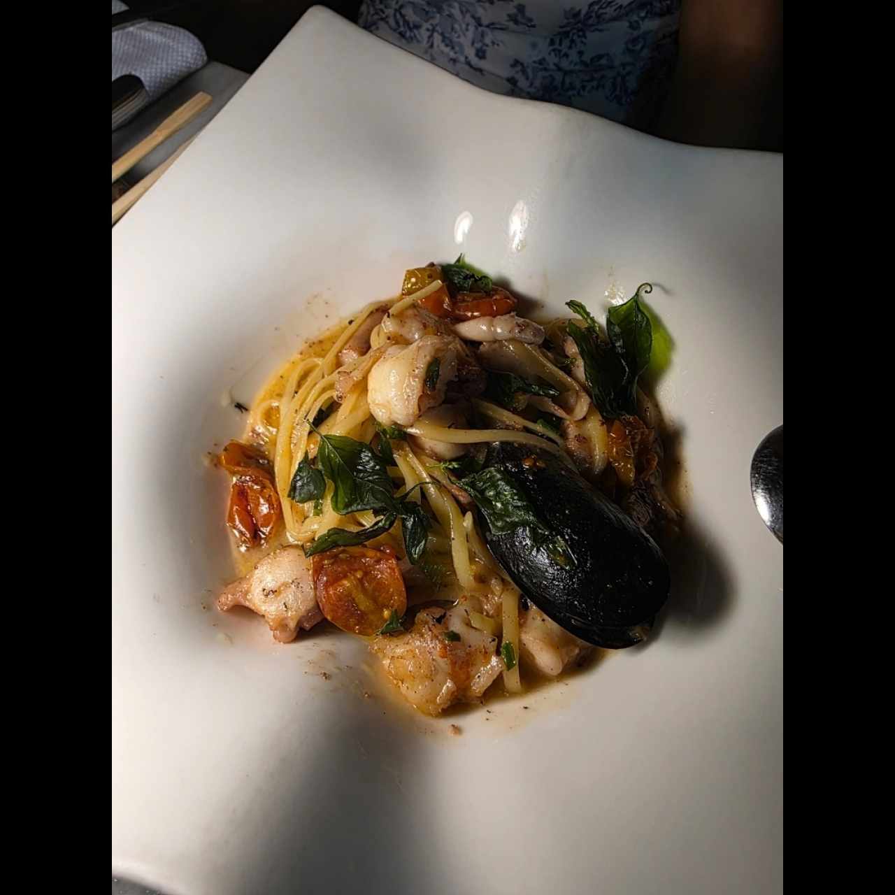 Linguini Aglio e Olio Frutto di Mare