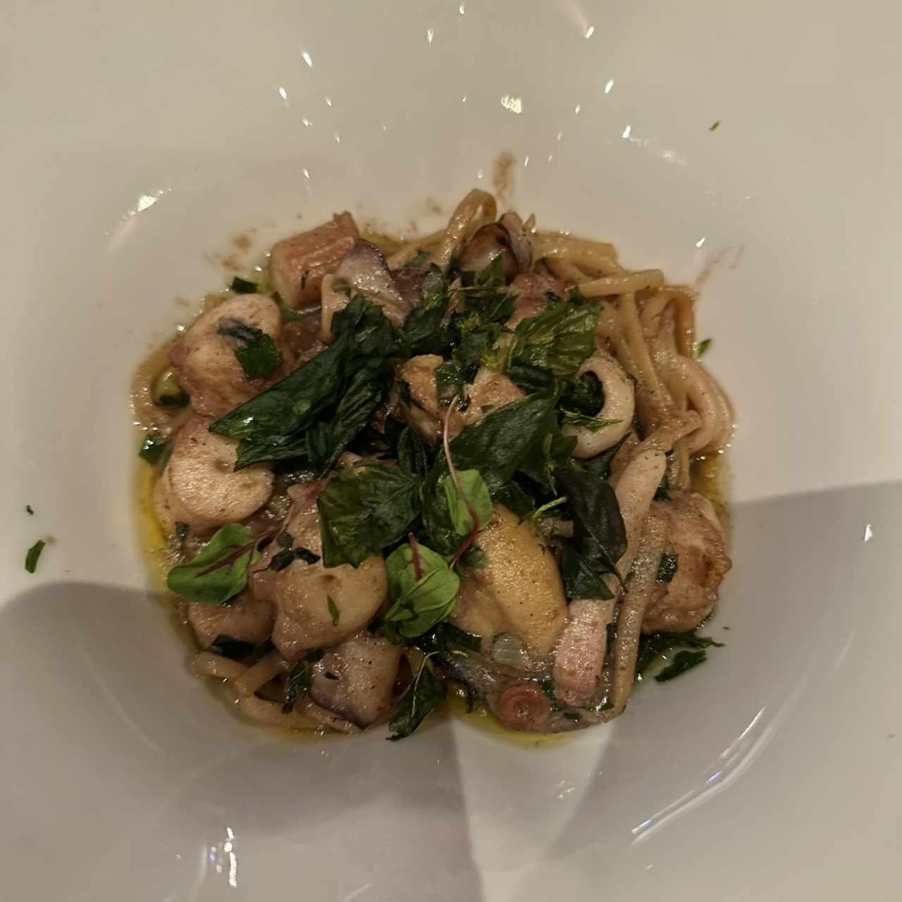 Linguini Aglio e Olio Frutto di Mare