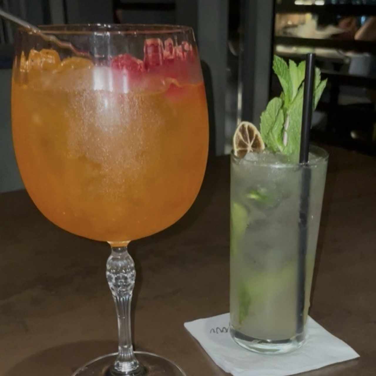 Azahar Spritz y Limonada de hierbabuena