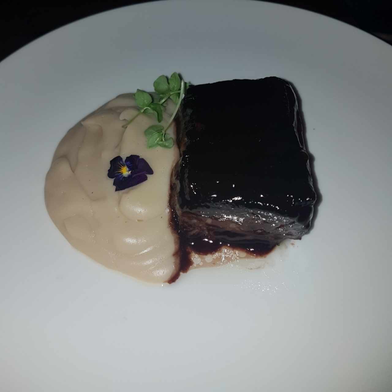 short ribs ahumadas con pure de esparragos RIQUISIMO