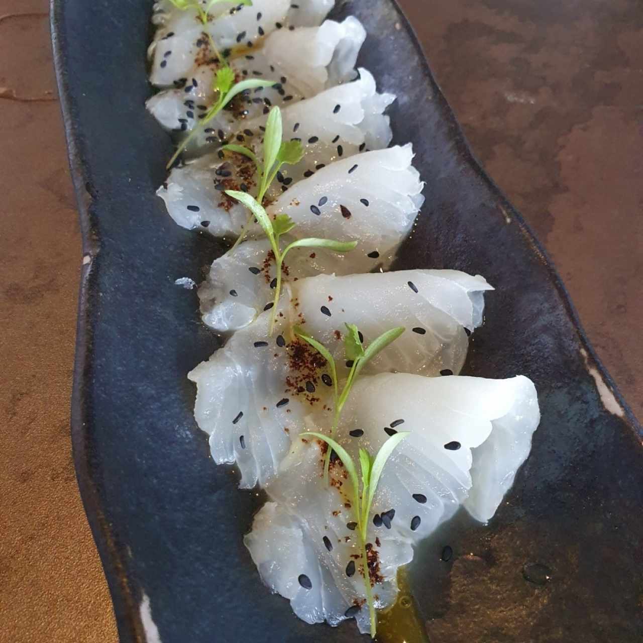 Crudos - Yellowtail tiradito