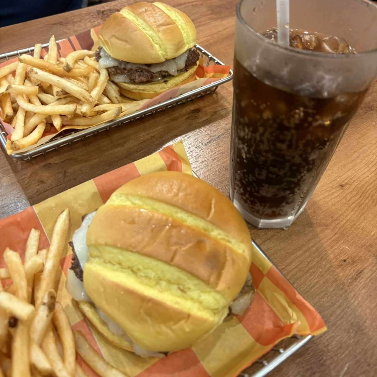Doble Mushroom Swiss 