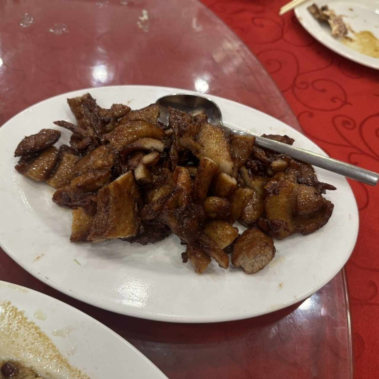 Costilla salteada con ajo y miel