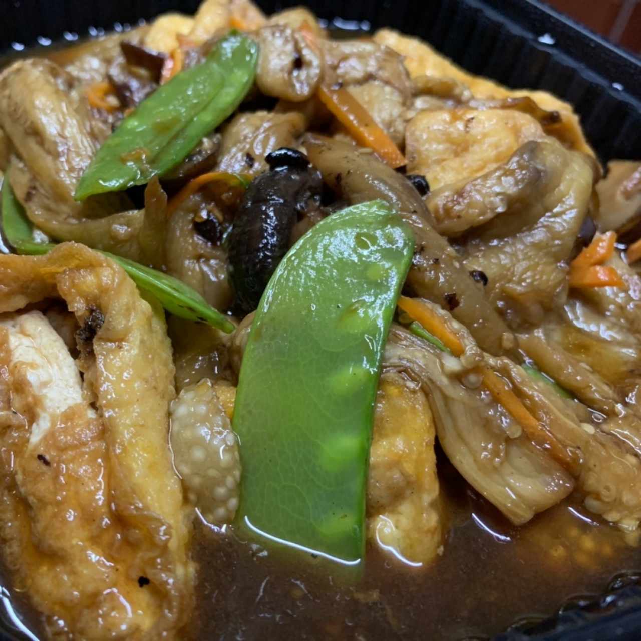 Cacerola de Berenjena con Tofu Frito
