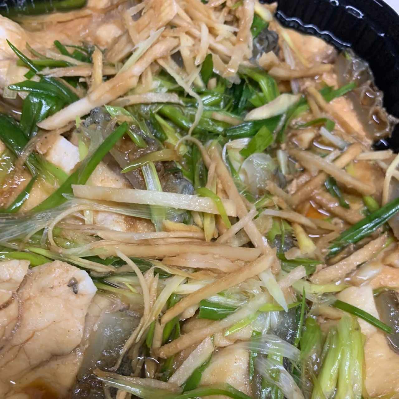 Filete de Pollo con Jengibre y Cebollina