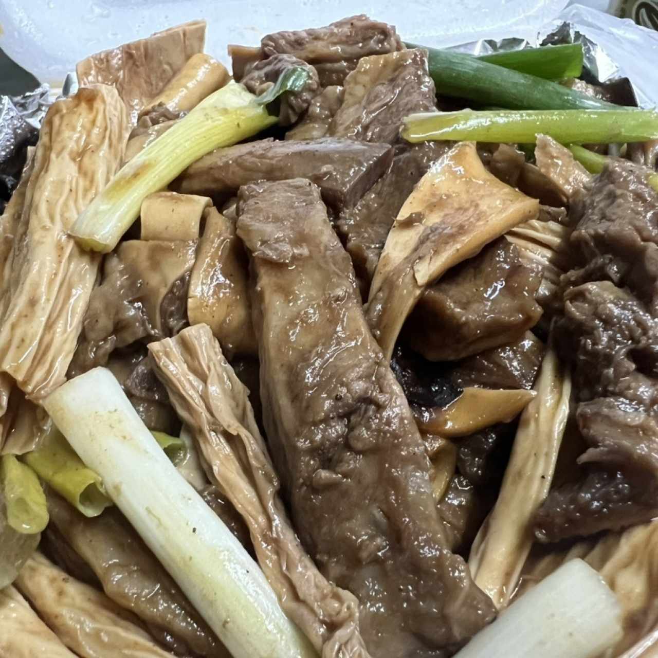 Cacerola de Falda Blanca