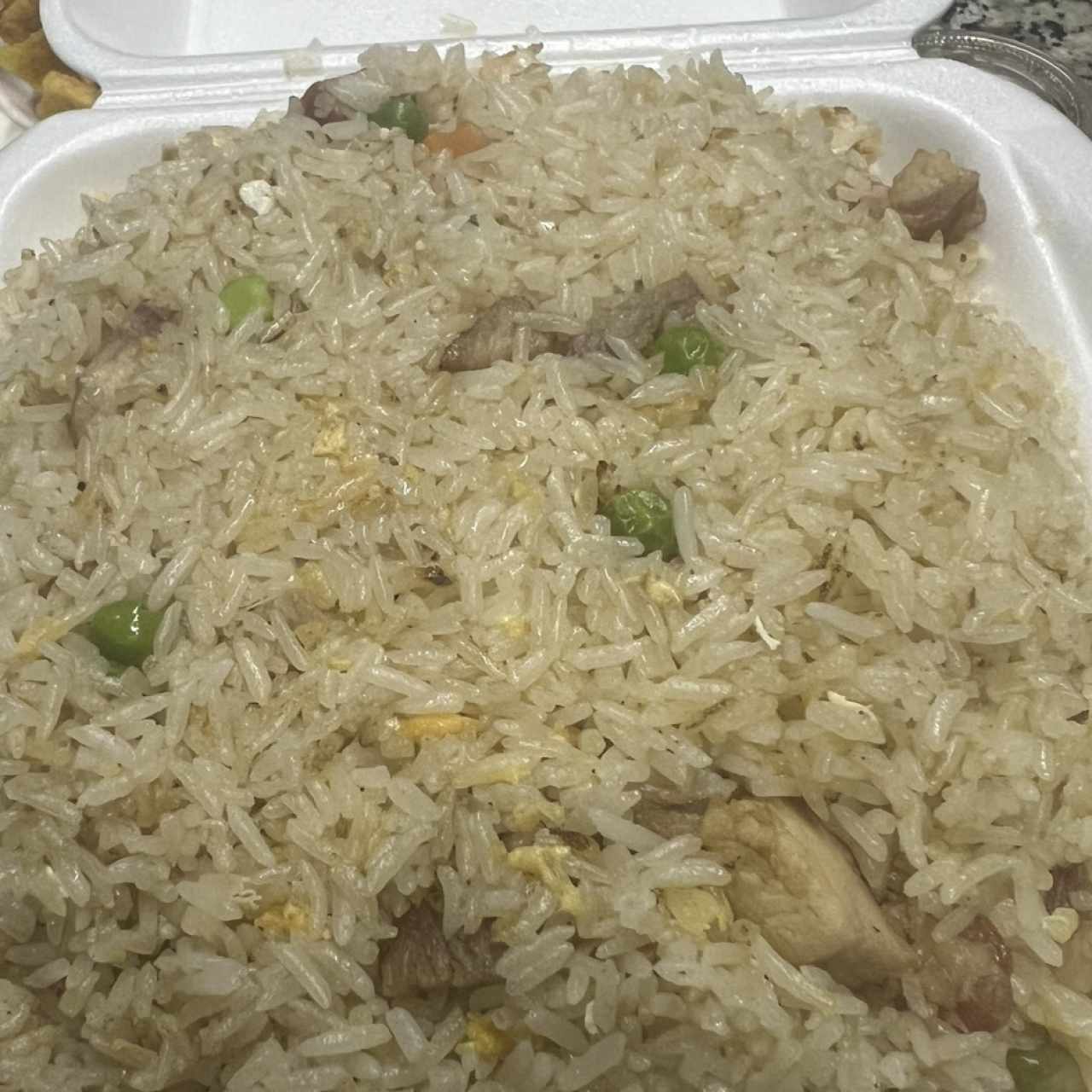 Arroz Frito Yang Chaw