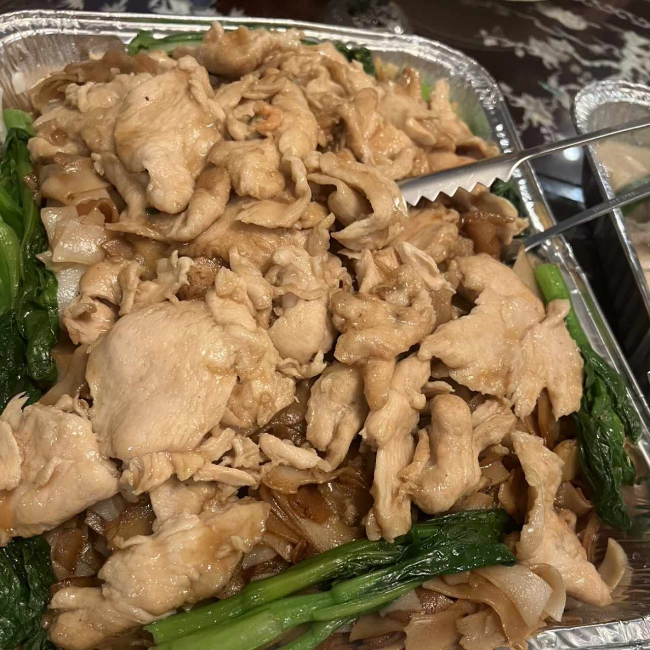 Chow Fun con Combinación Estilo Chino