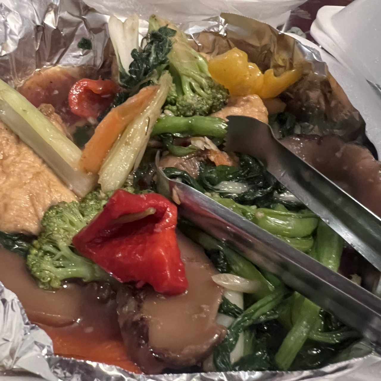 Tofu con Vegetales Mixtos