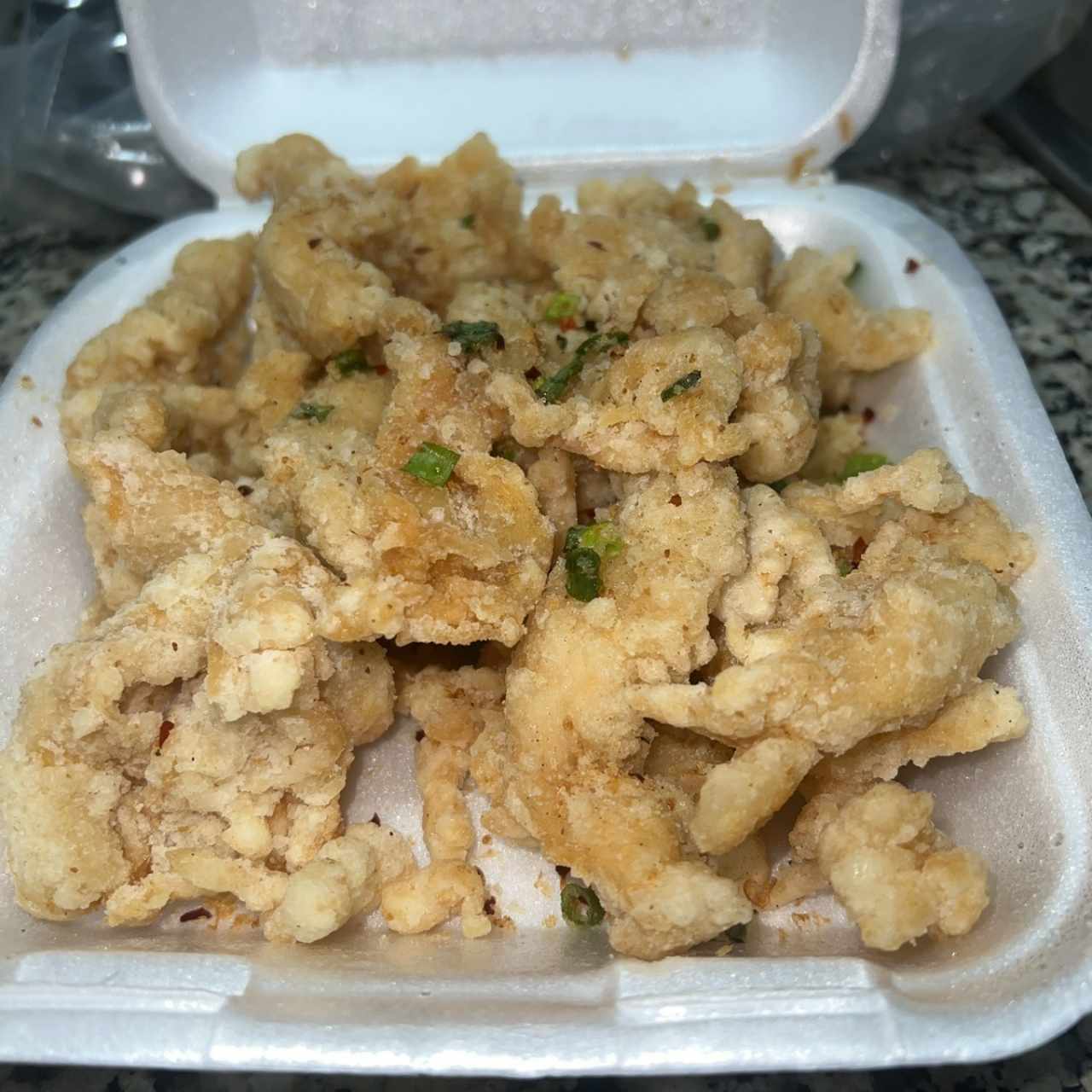 Filete de pollo frito apanado