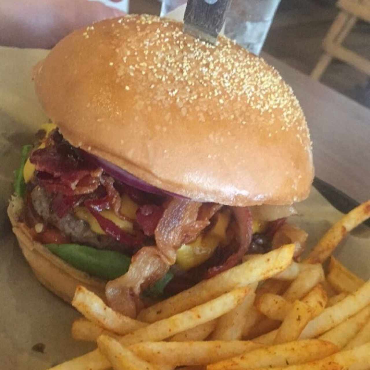 hamburguesa triple bacon