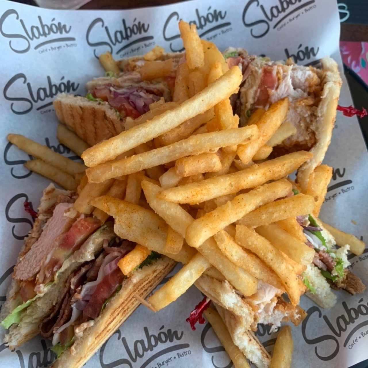 Sandwiches - Club Sandwich Slabón