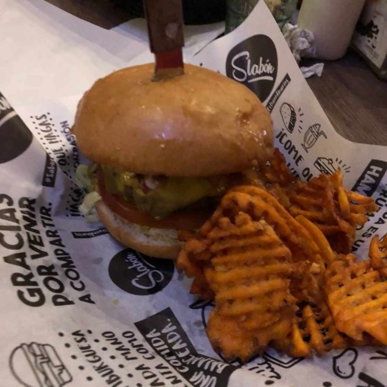meet shese burguer 