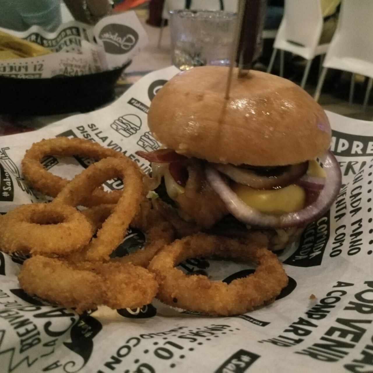 4 Cheese & Bacon Burguer