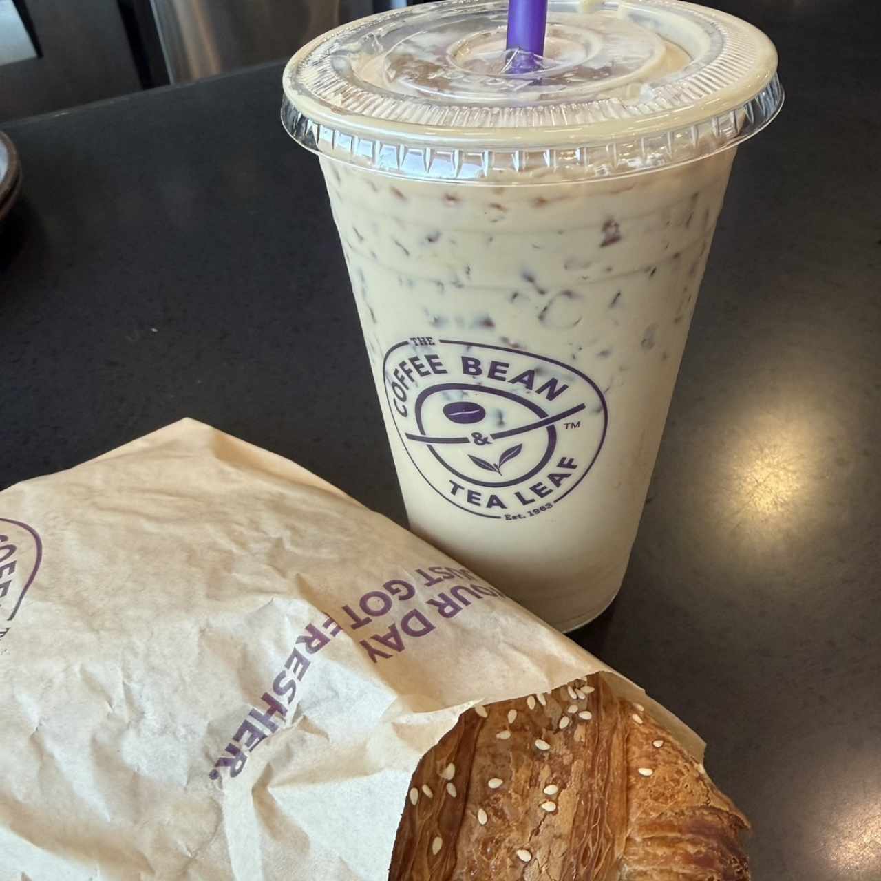 Iced latte de avellana 