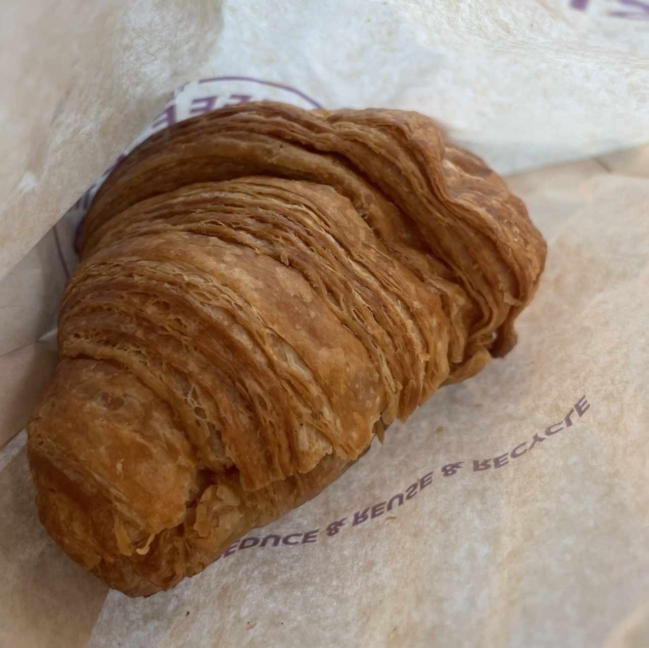 Croissant Tres Quesos