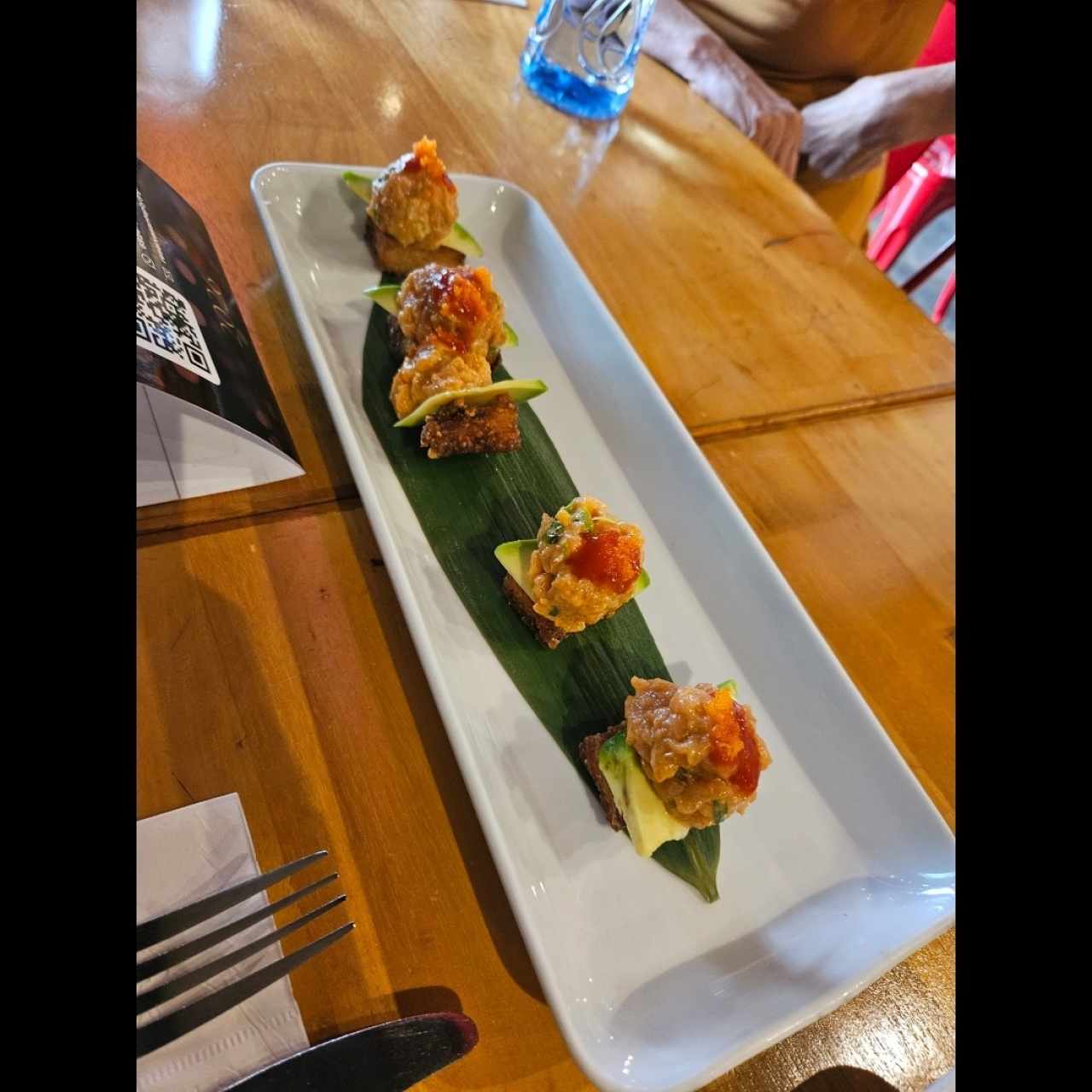salmon crispy tartar