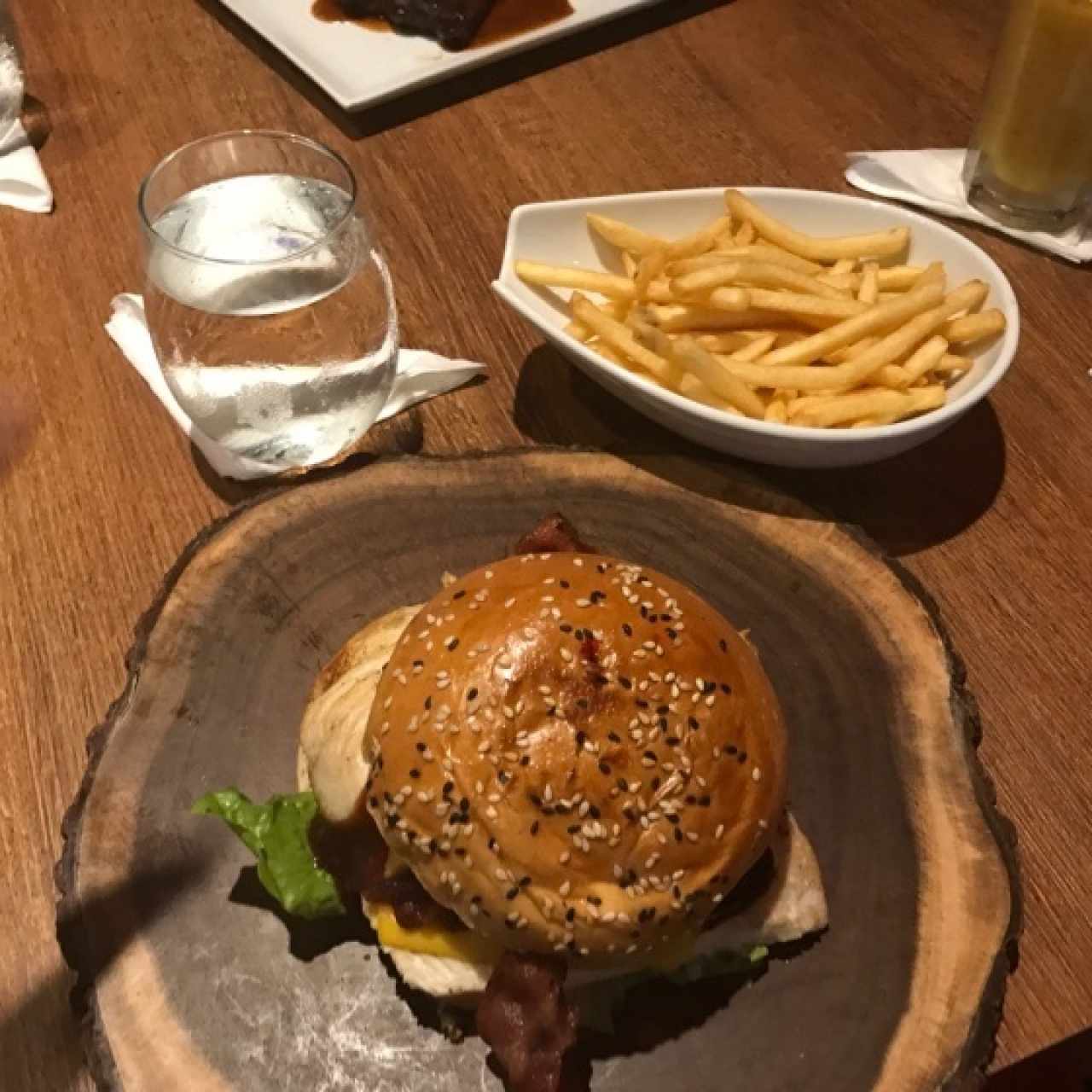 hamburgesa de pollo bbq