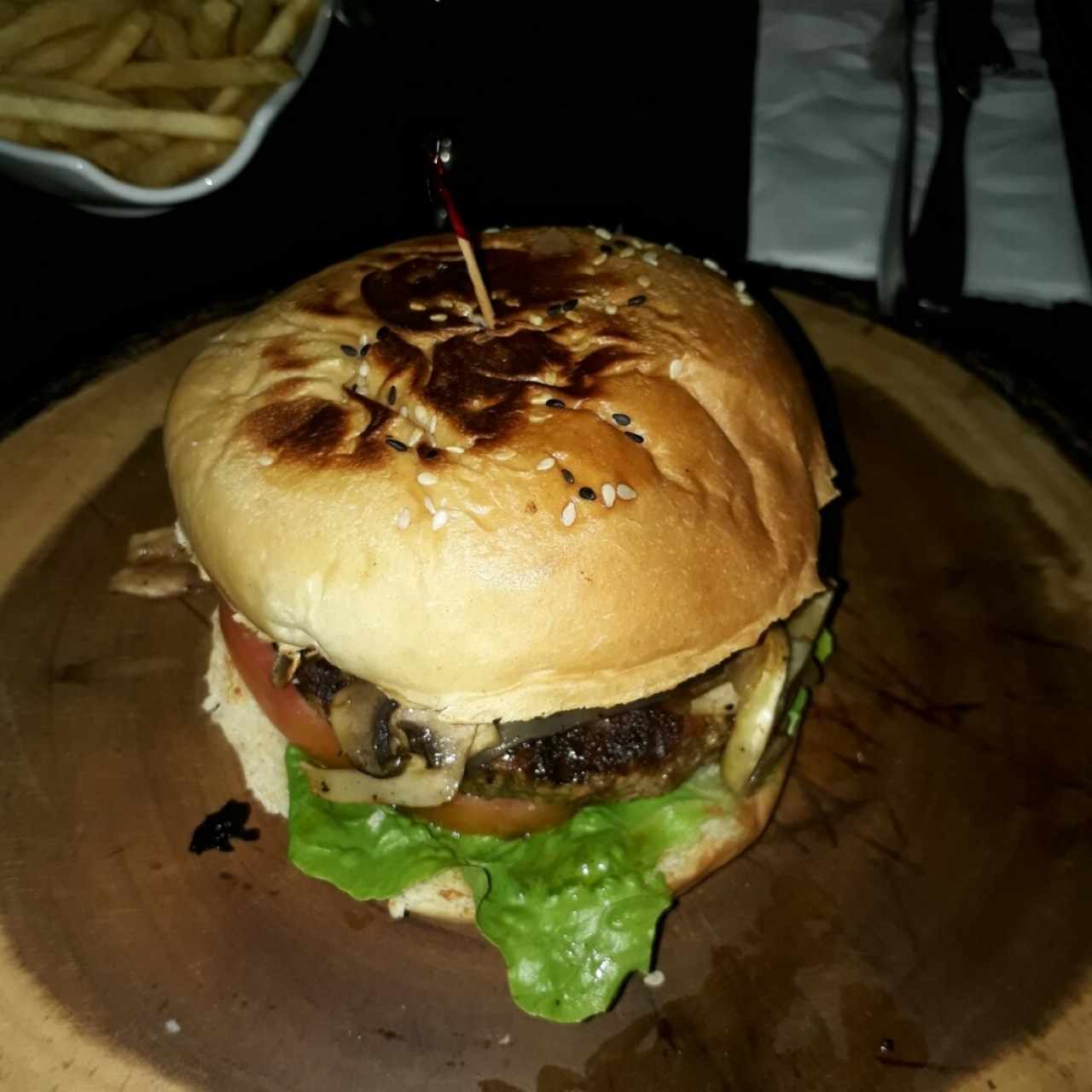 Hamburguesa con hongos