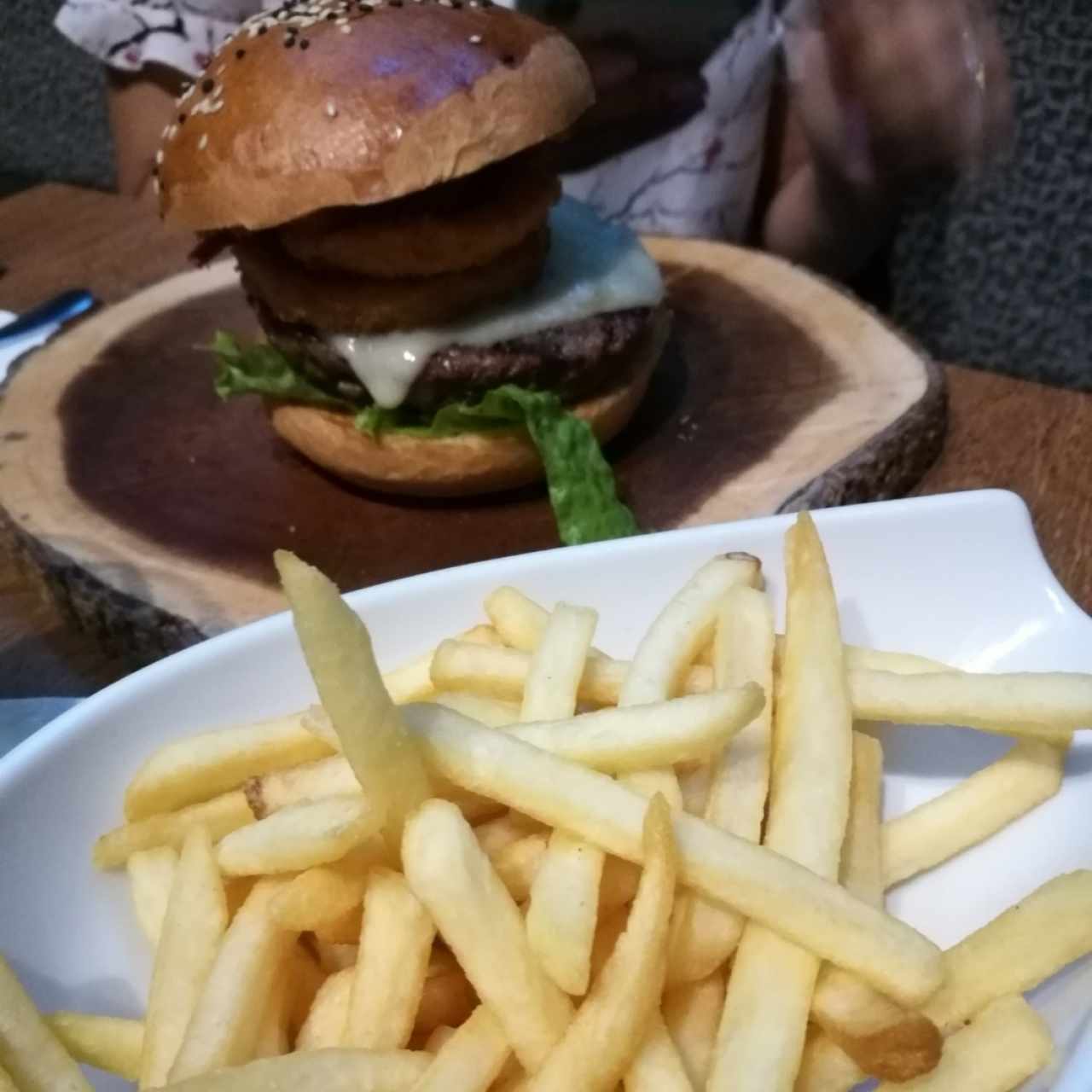 hamburguesa Jack Daniels