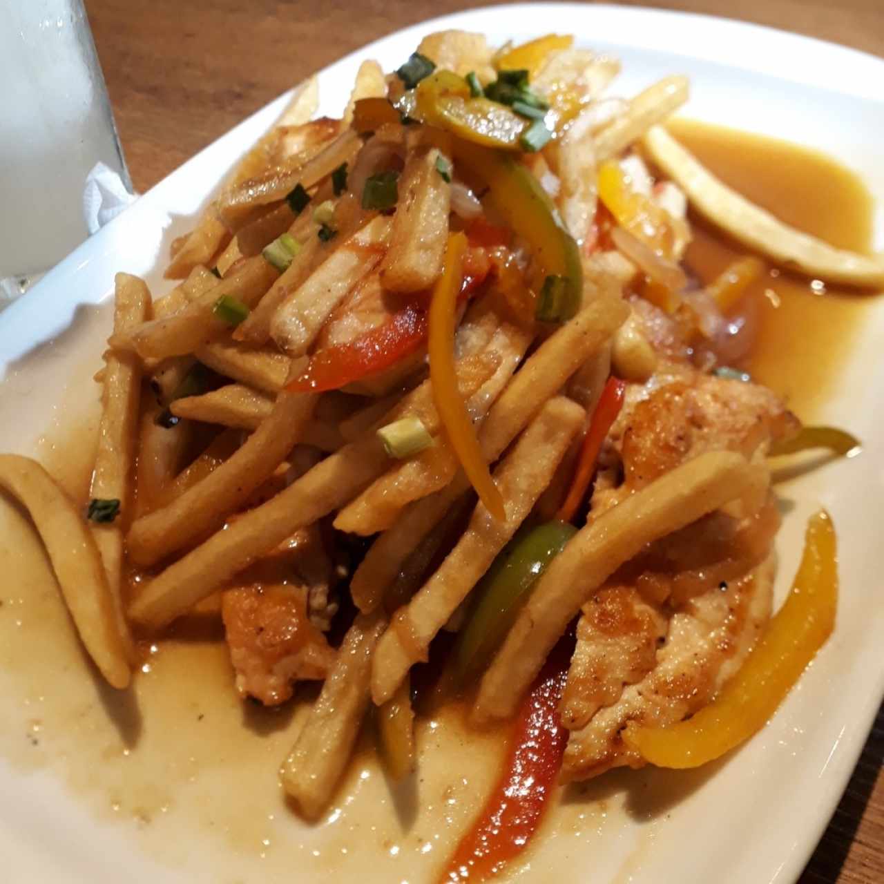 Pollo Salteado