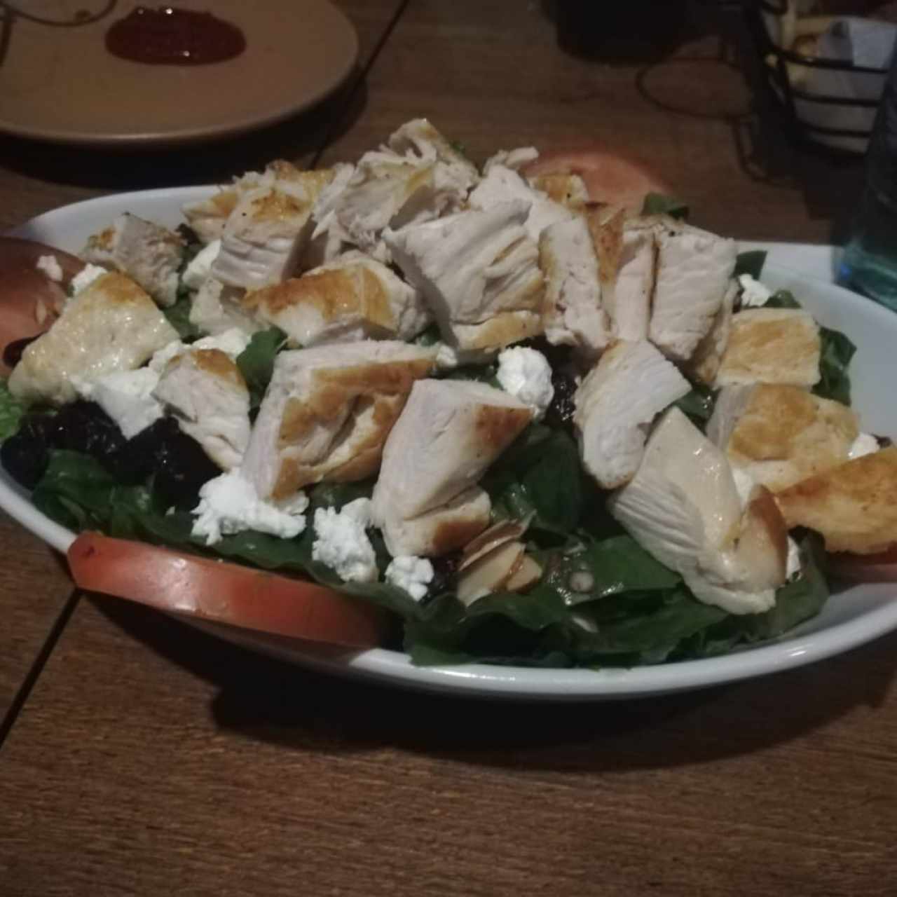 Ensalada con Cranberries y queso de cabra