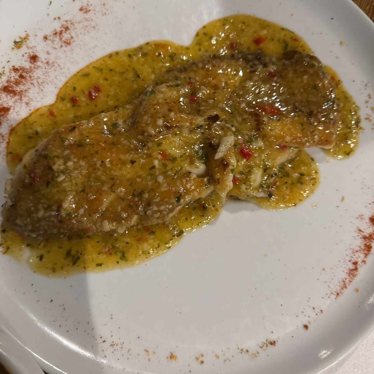 Corvina al ajillo 