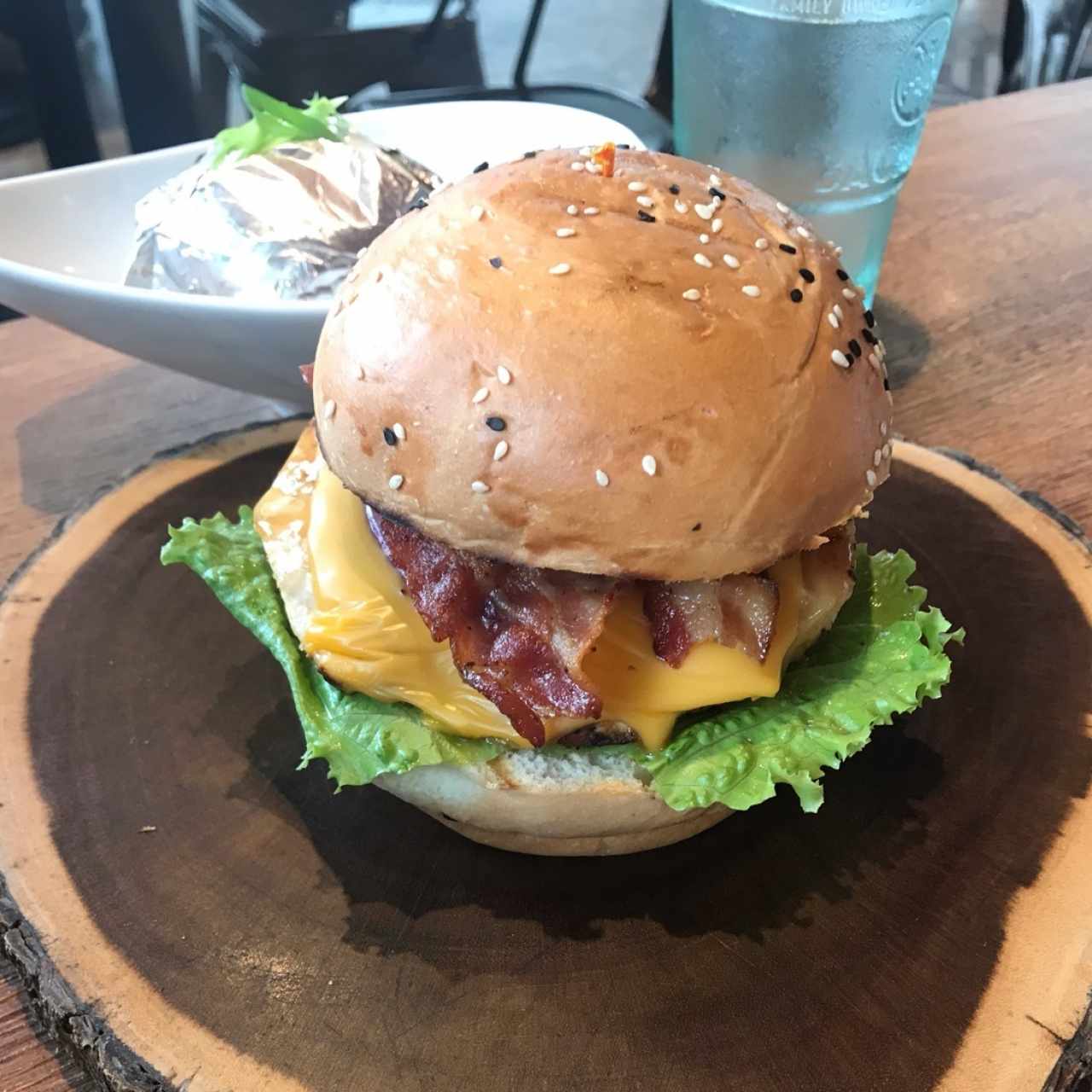 jack daniel burger