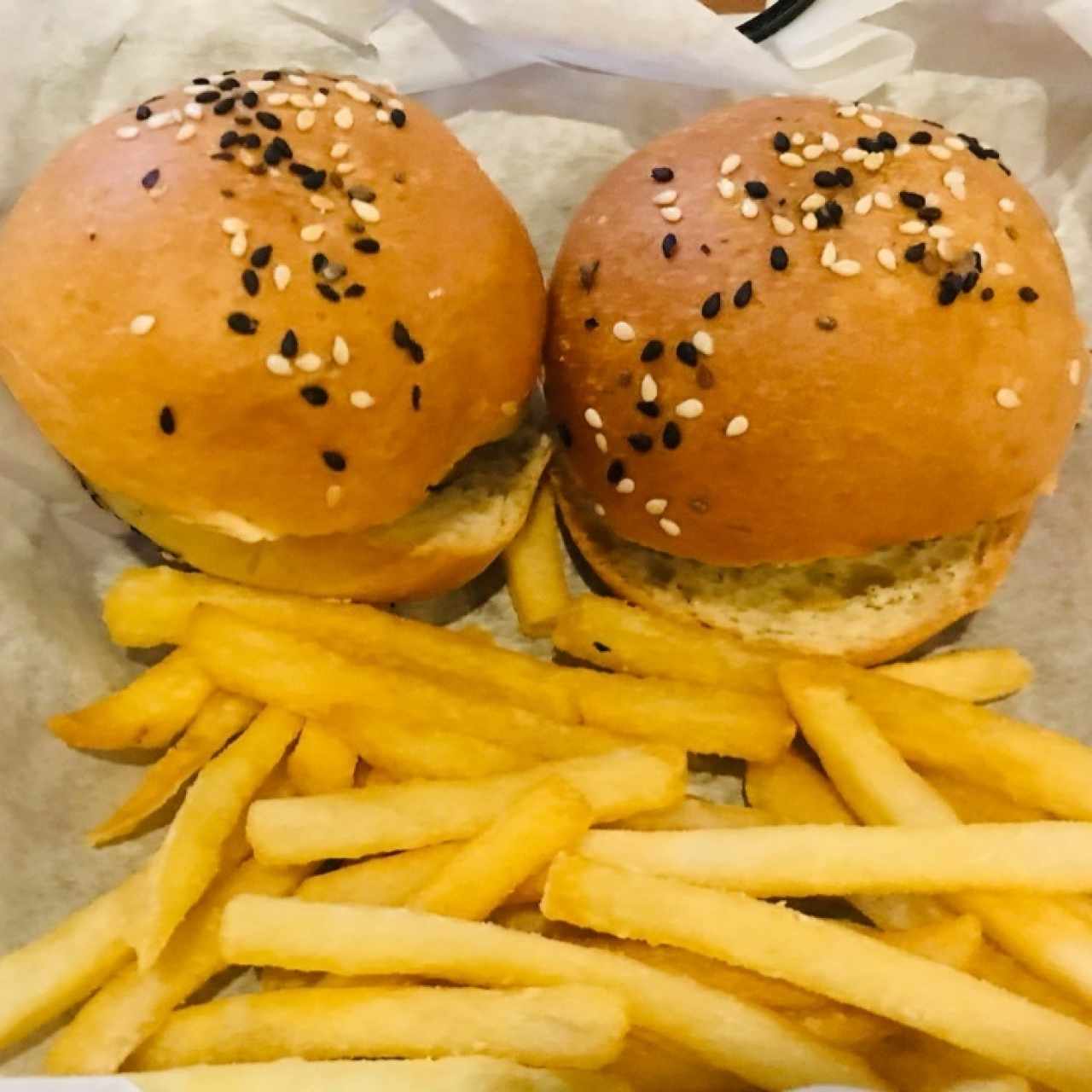 Mini Hamburguesa (Menú Infantil) 