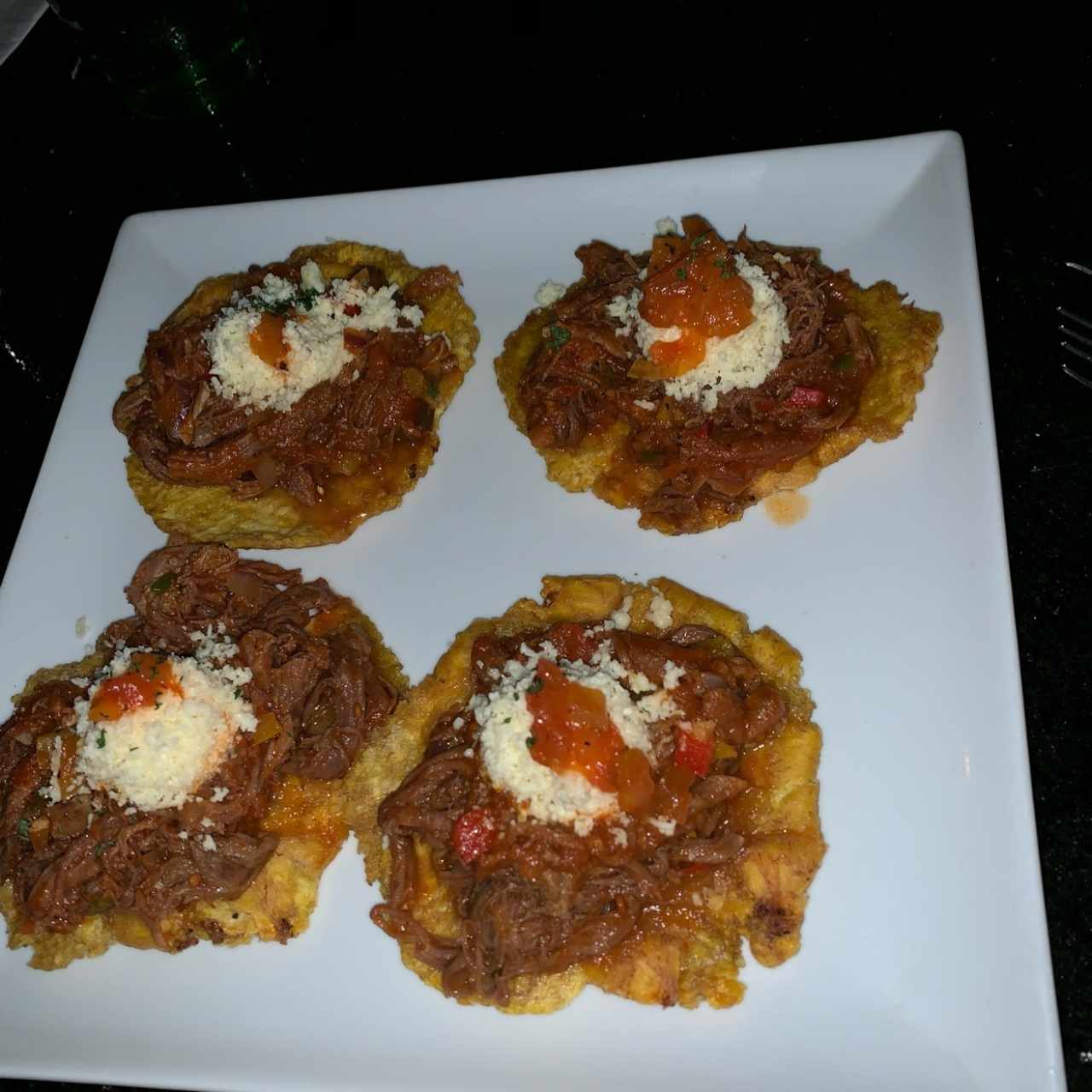 patacones con carne