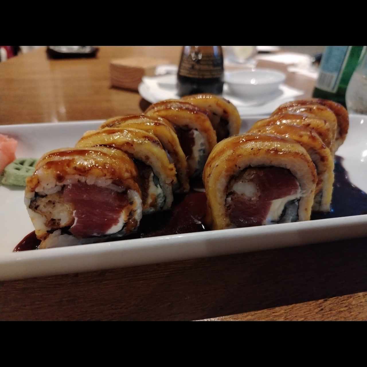 Sushi - Kamikaze Roll sin salsa spaicy 