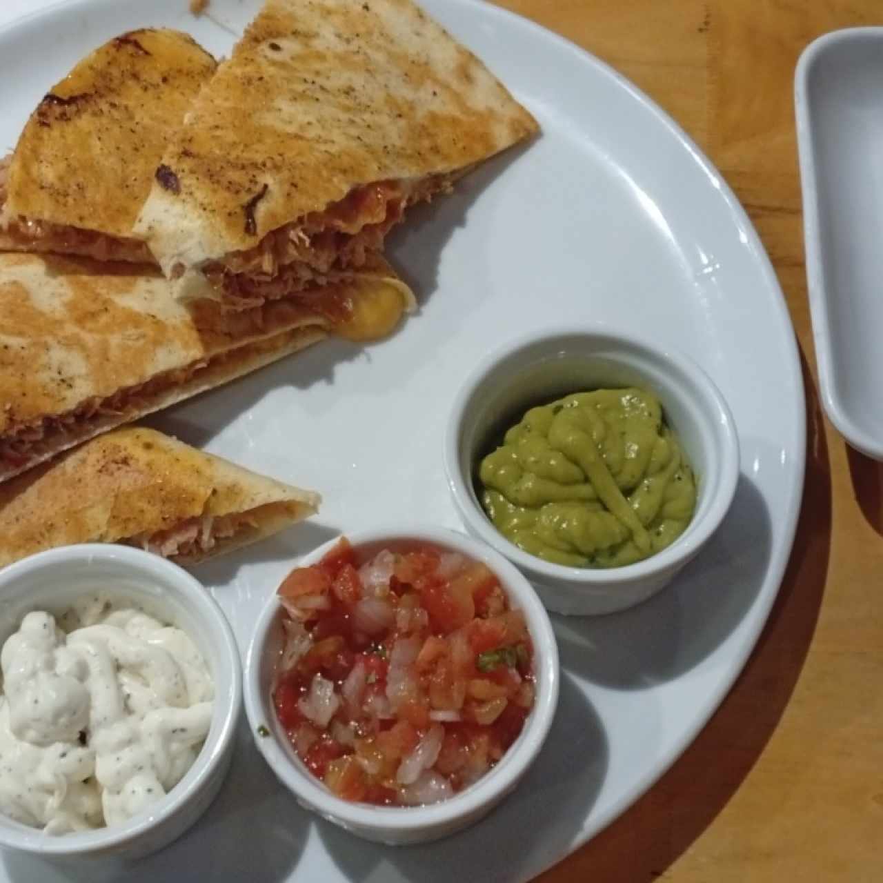 Para Picar - Quesadillas