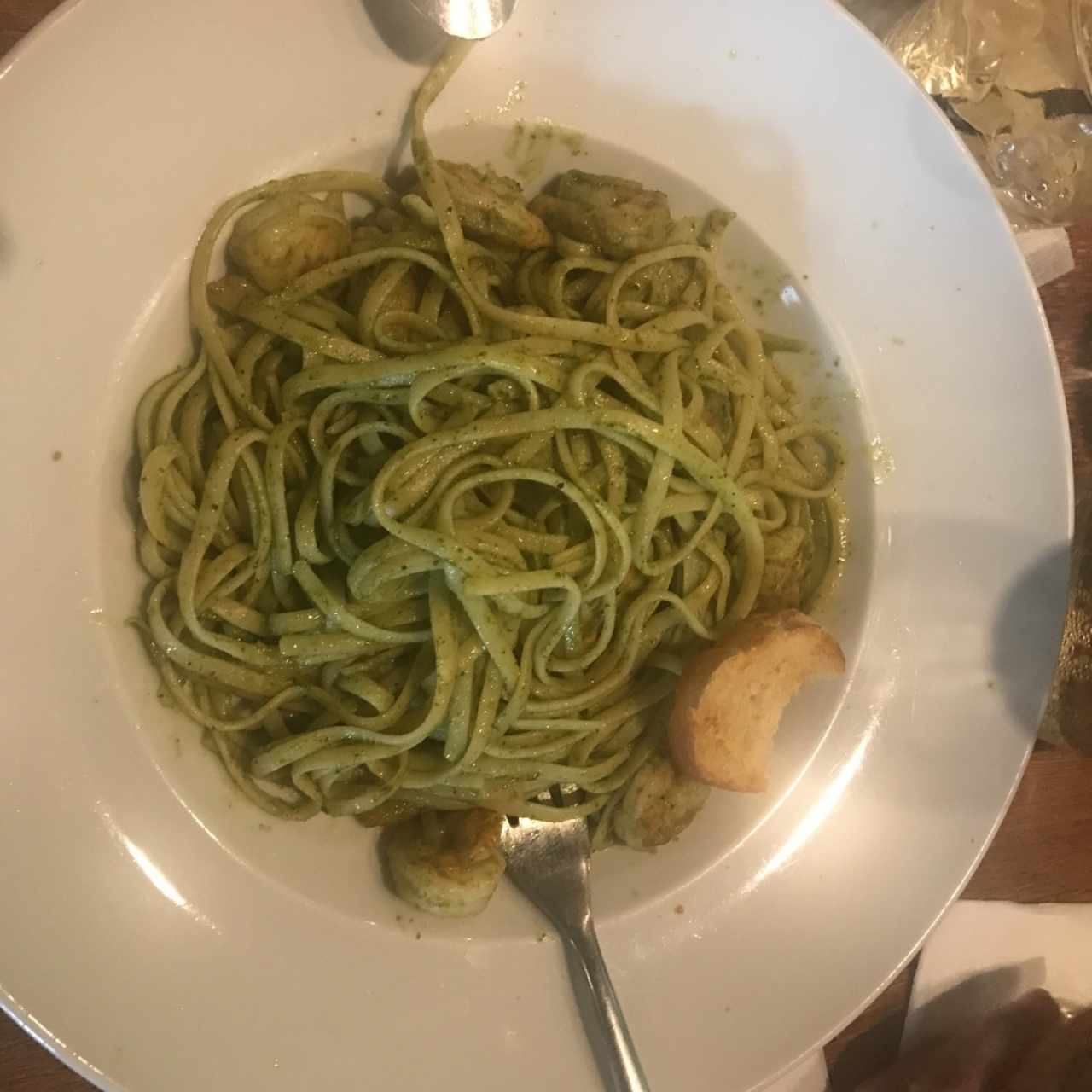 fetuccini con camarones