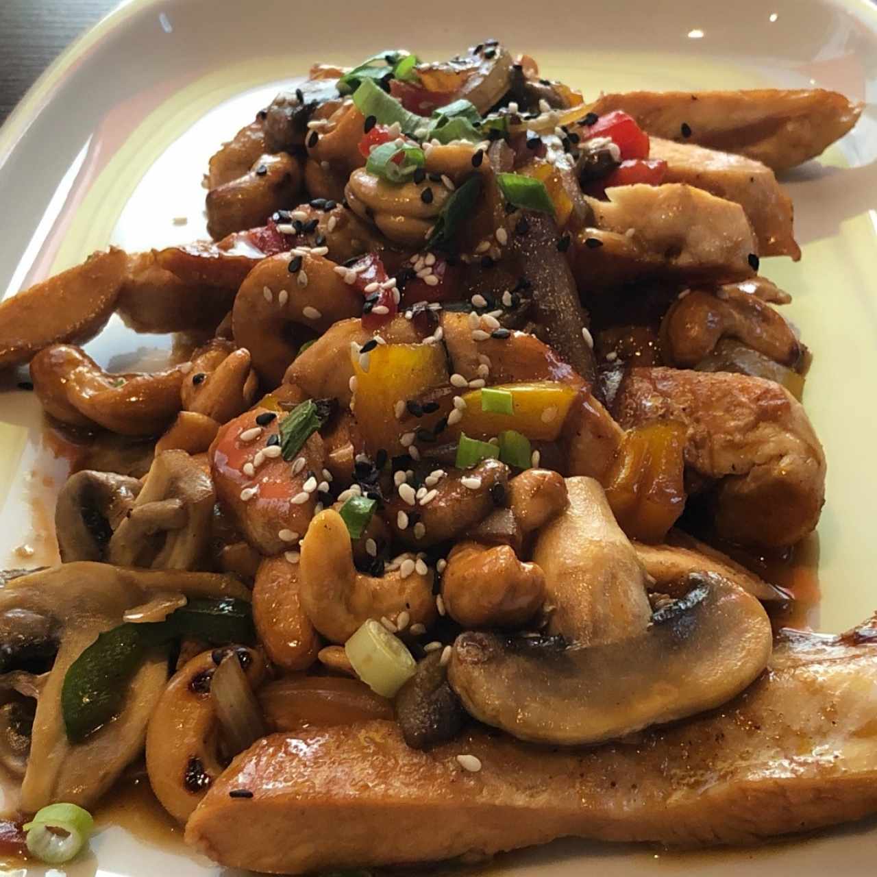 pollo en salsa de tamarindo