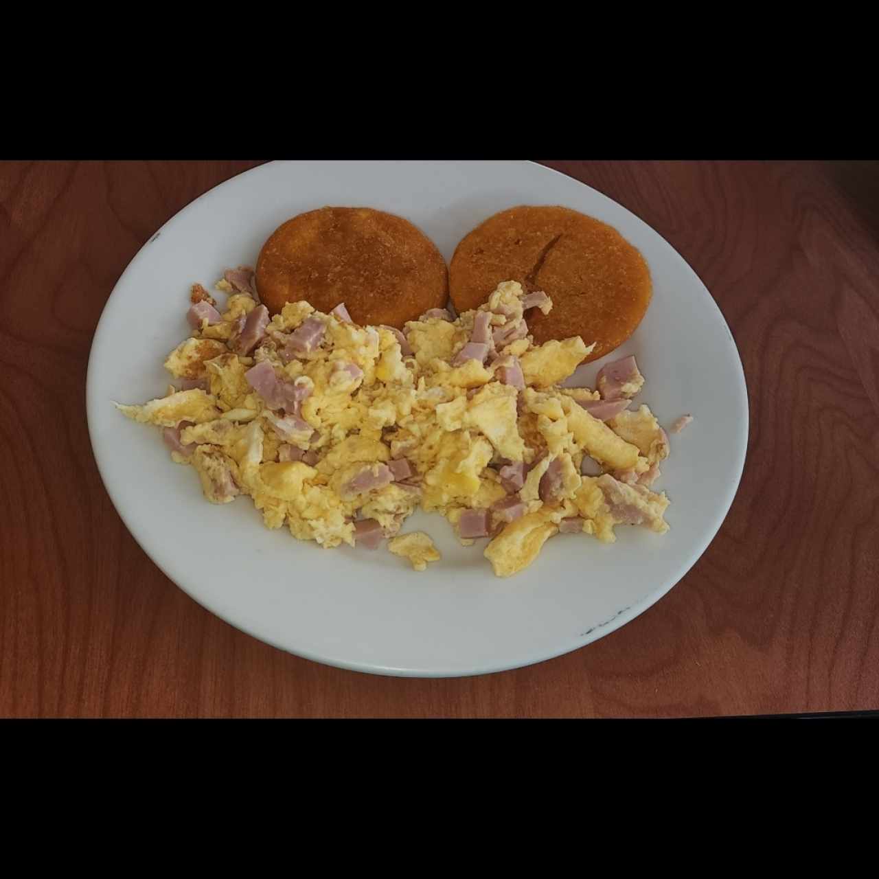 Huevos con Jamón y tortilla