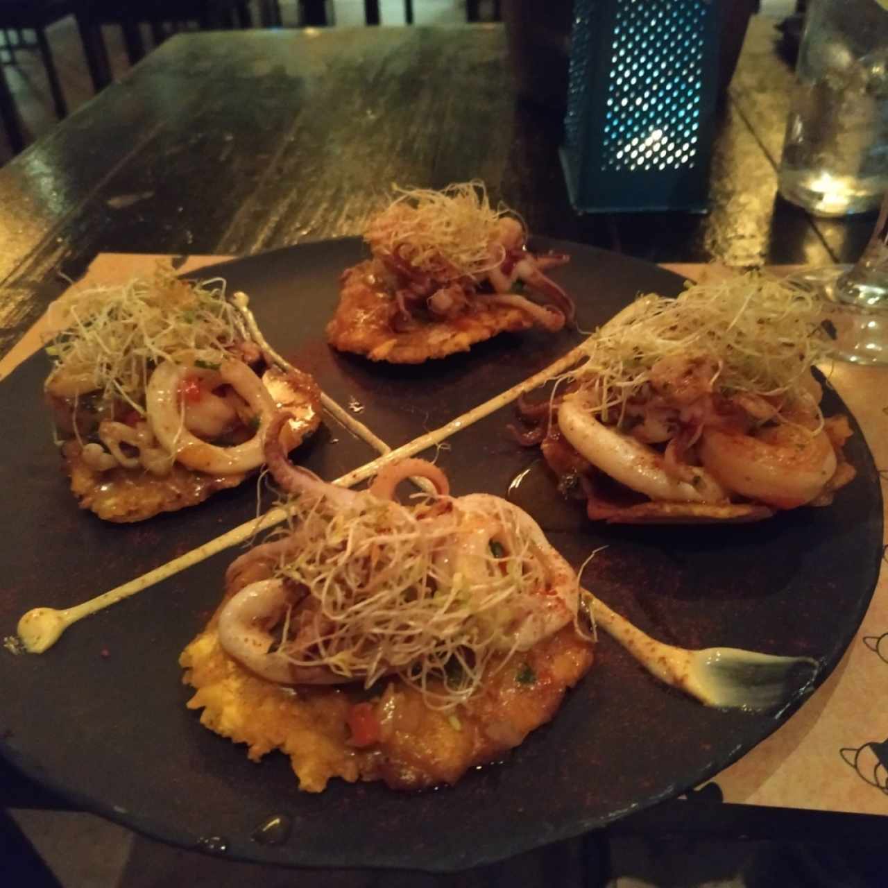 TOSTONES DE MARISCOS