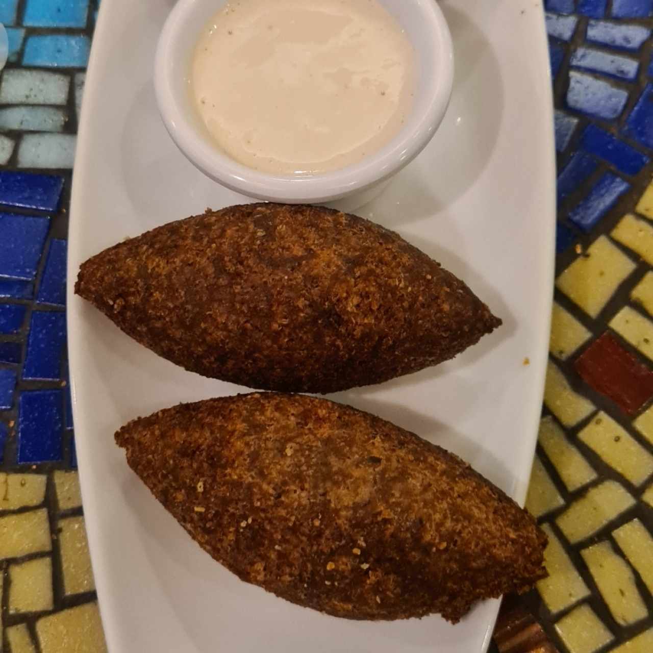 Entradas Libanesas - Kibbe Frito
