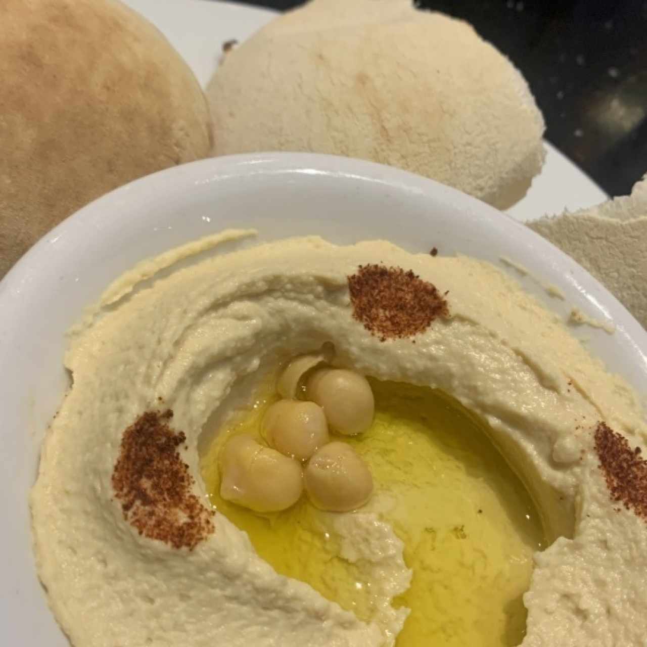 Entradas Libanesas - Hummus