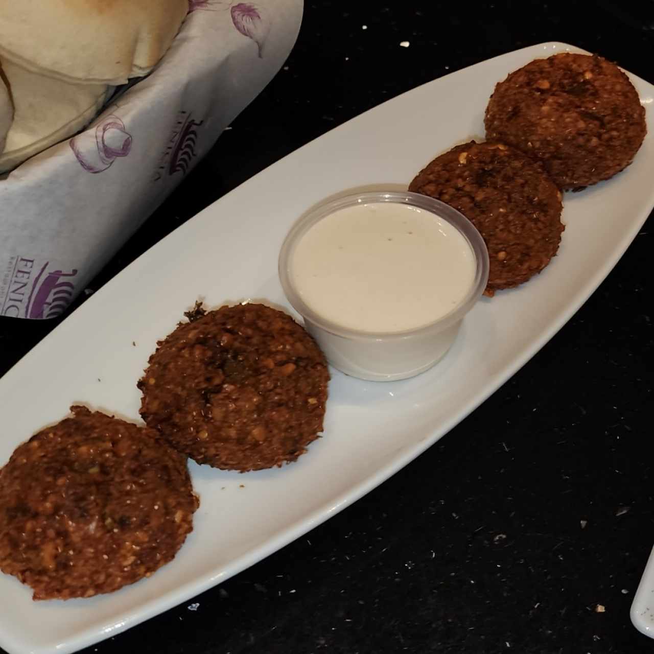 Entradas Libanesas - Falafel