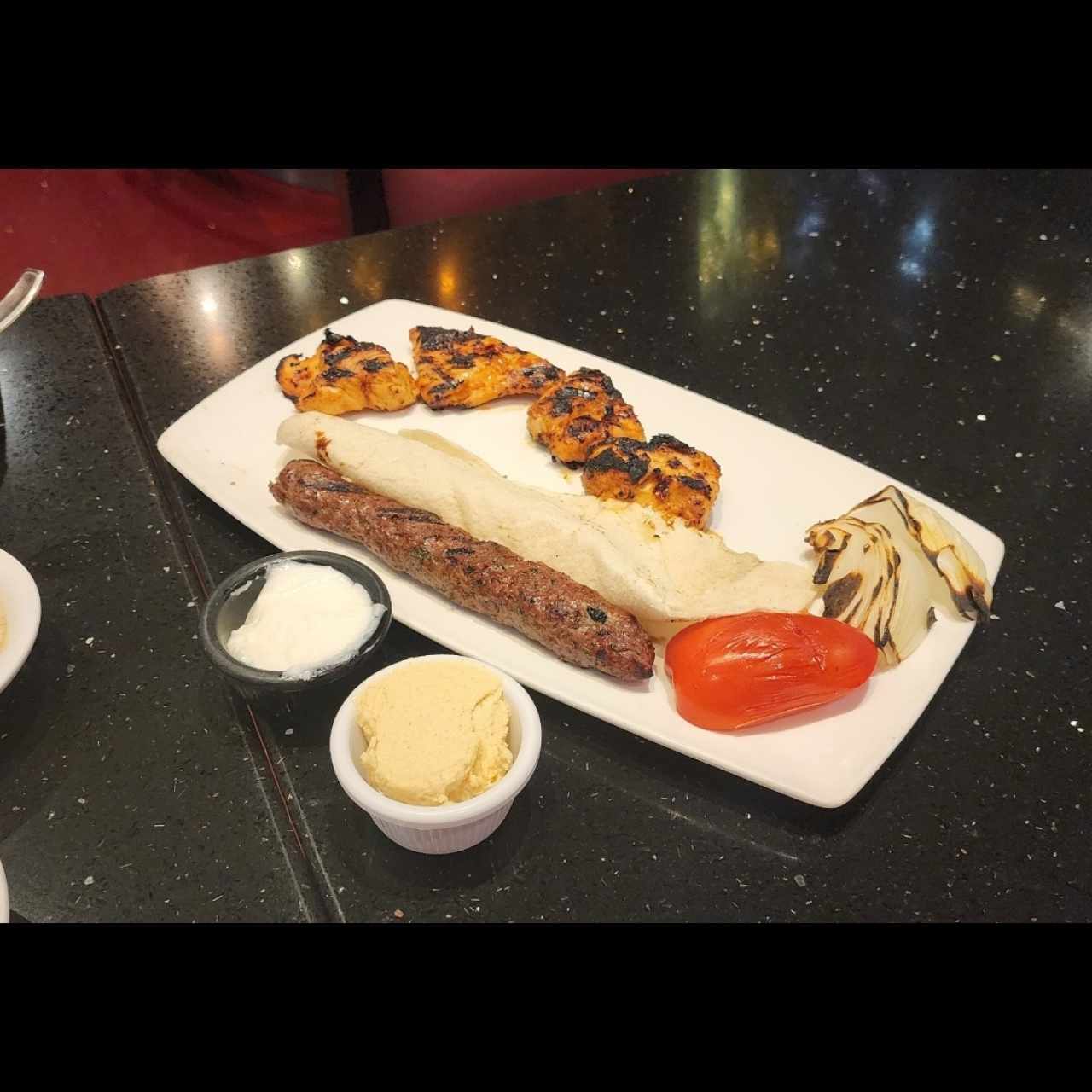 Plato mixto