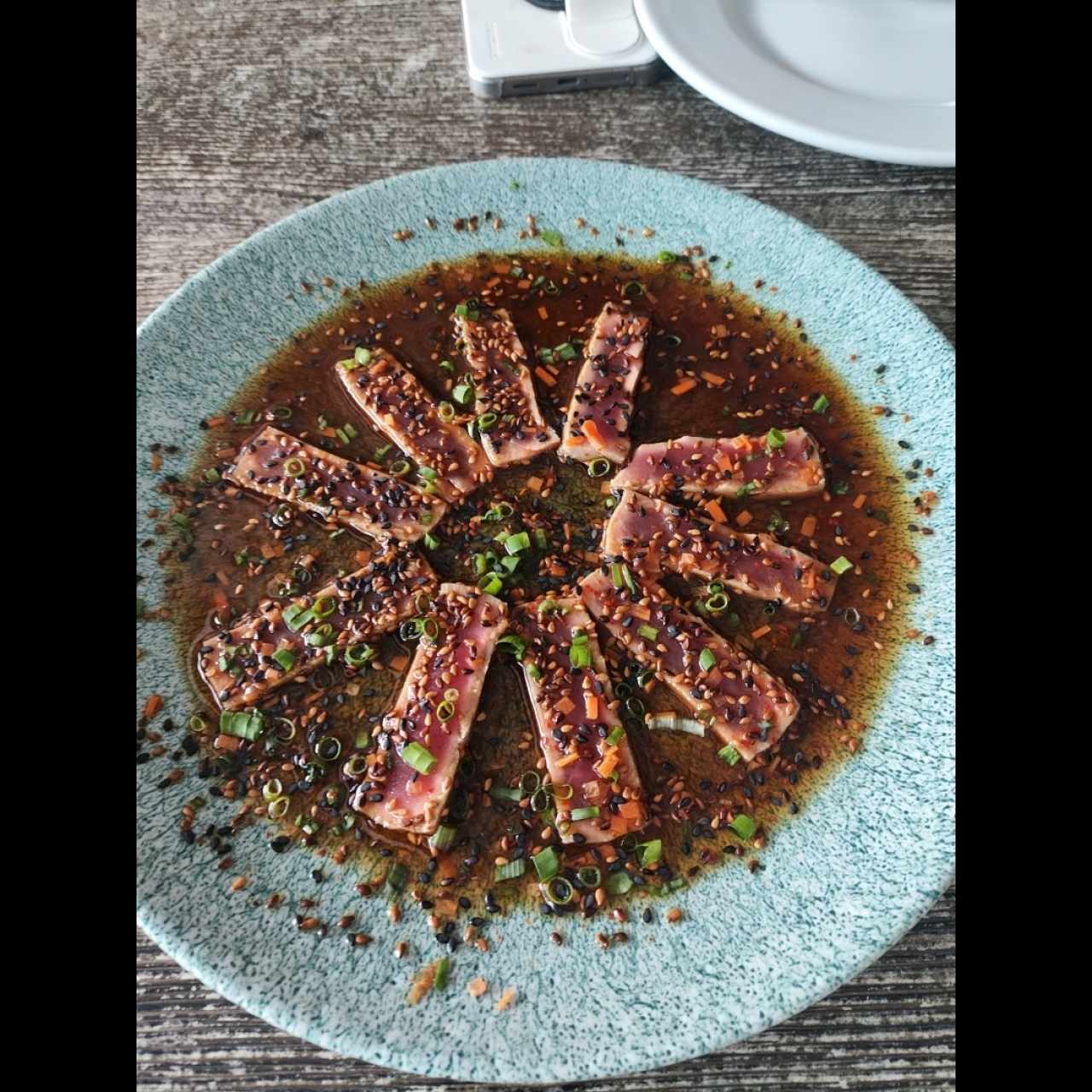 Entradas Frías - Atún Tataki