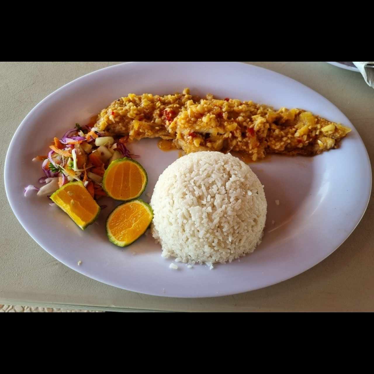 Filete de Corvina al Ajillo