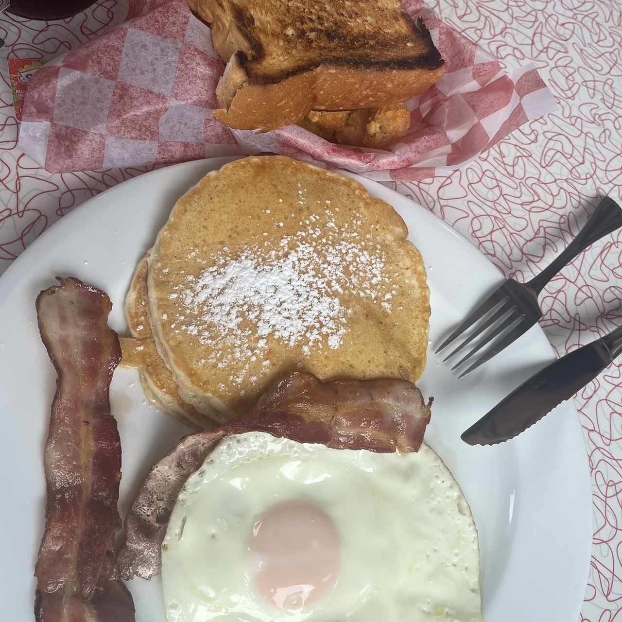 Menú Roadster's - Stacker Pancakes