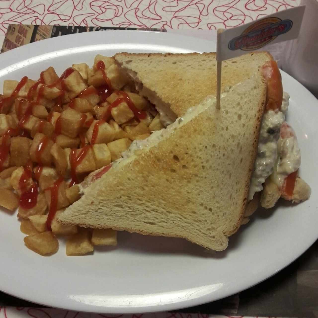 tuna sandwich