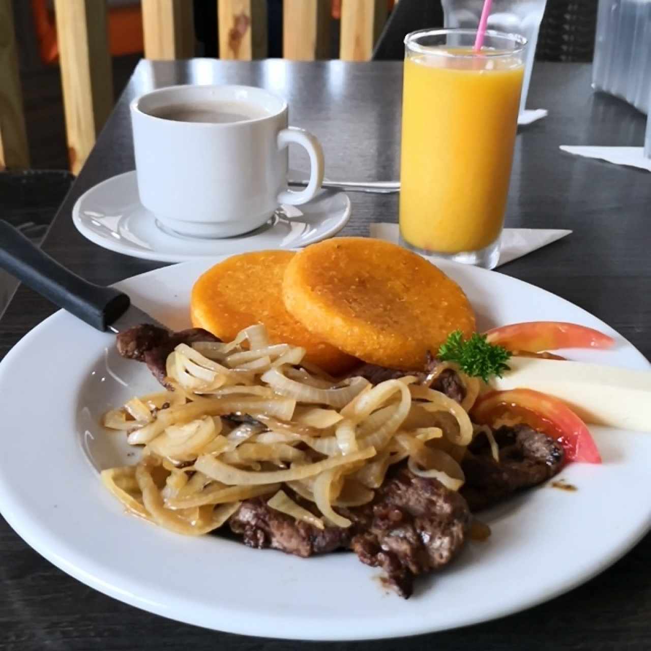Desayuno Típico 
