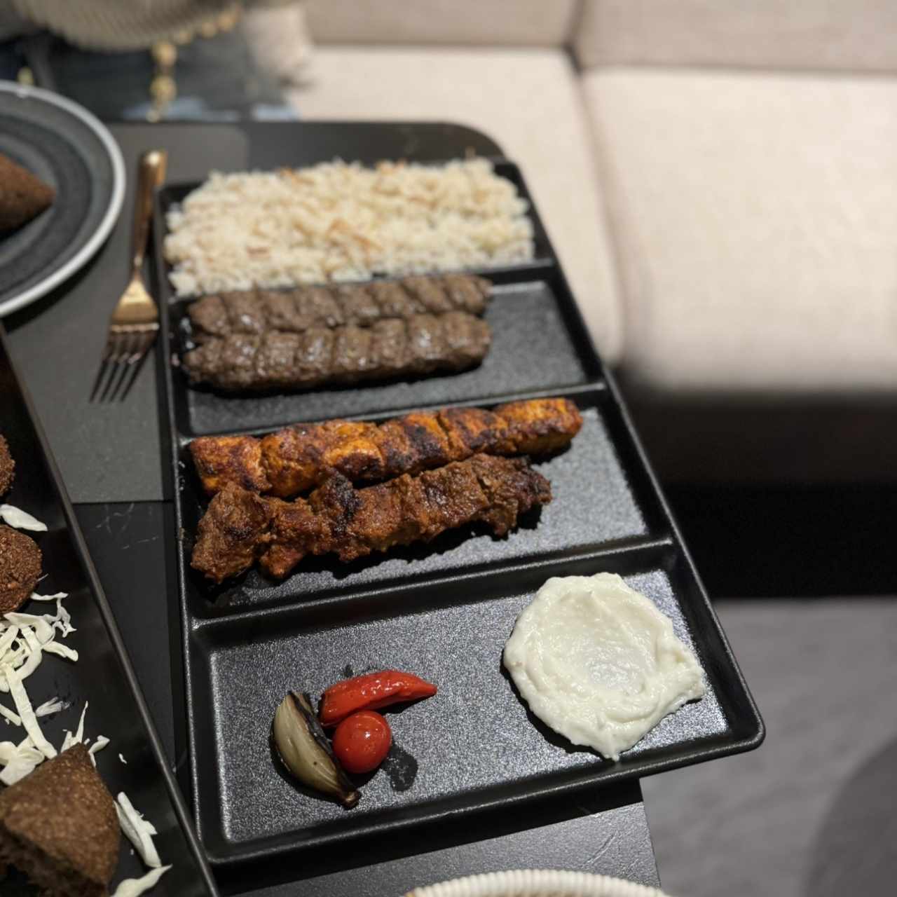Platos Fuertes - Kafta de Cordero